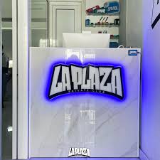 La Plaza